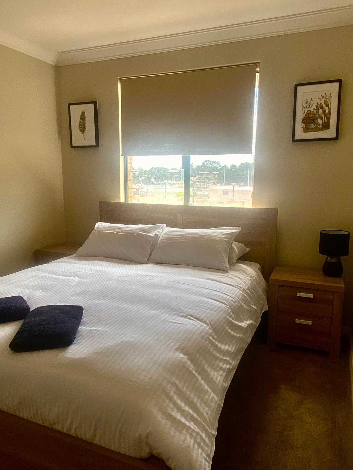 Port Denison Beach Resort Екстер'єр фото